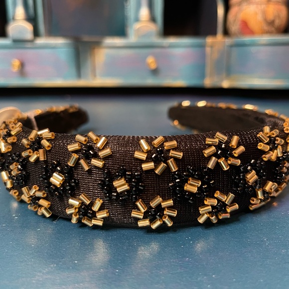 Beaded Metallic Mesh Flower Headband - Color: Black - Picture 2 of 5